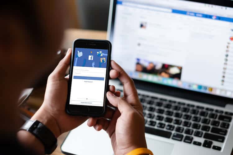 Reklama na Facebooku