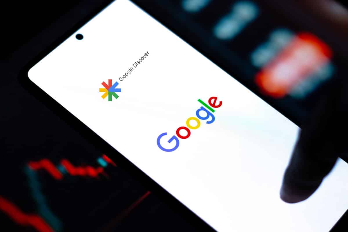 Google Discover: co to jest i jak zwiększyć widoczność treści?