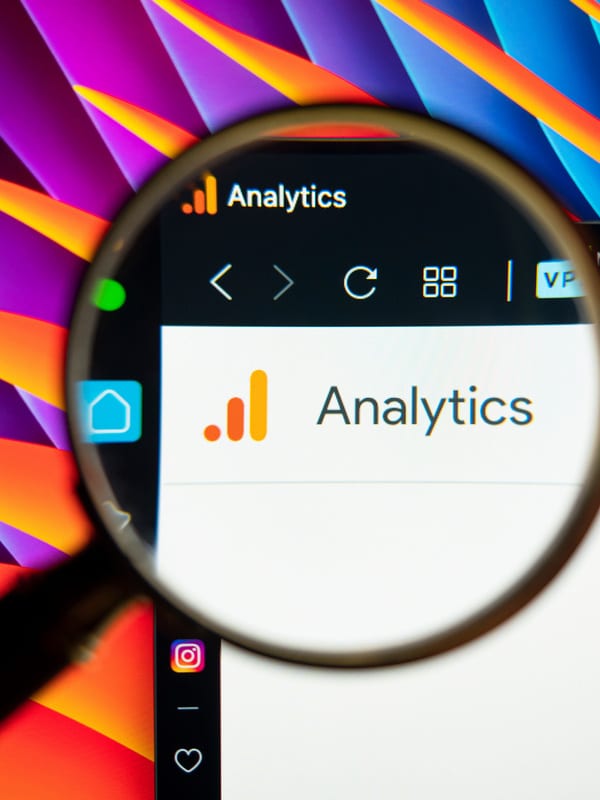 Pozycjonowanie strony w Google - wykres Google Analytics