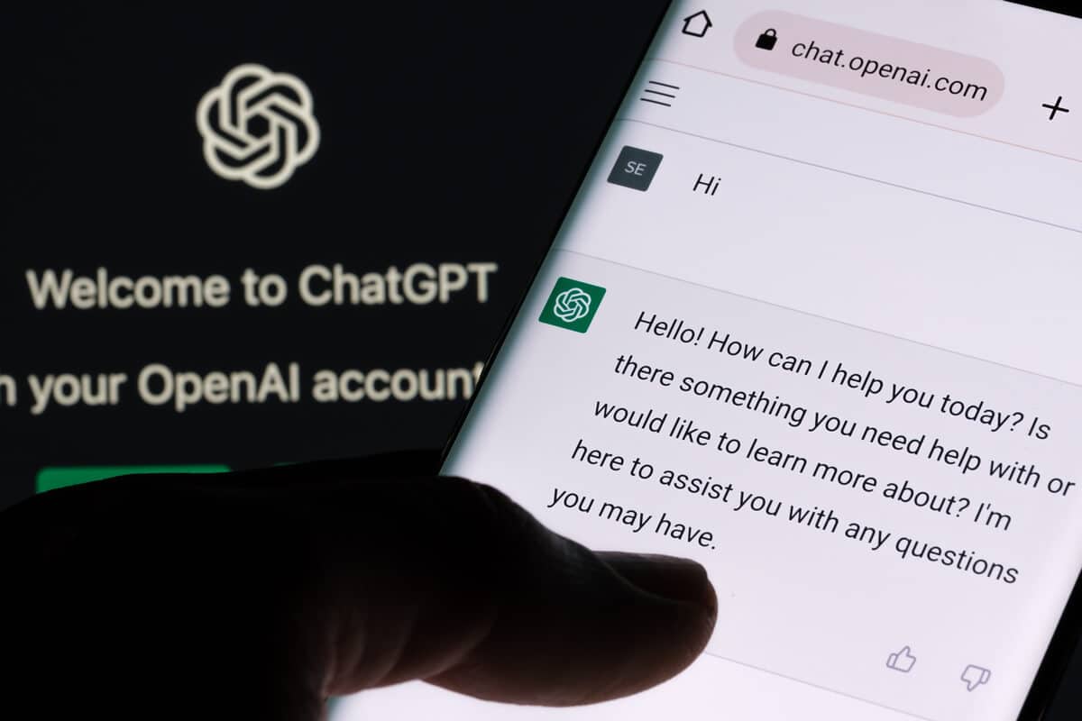 Jak pisać skuteczne prompty w ChatGPT – sprawdź przykłady!